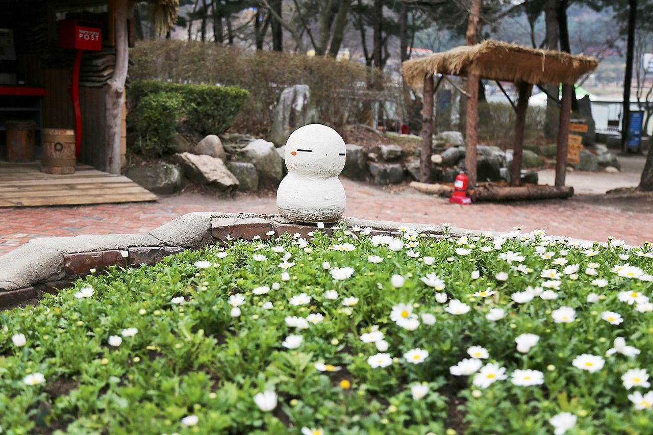 남이섬 눈사람.jpg