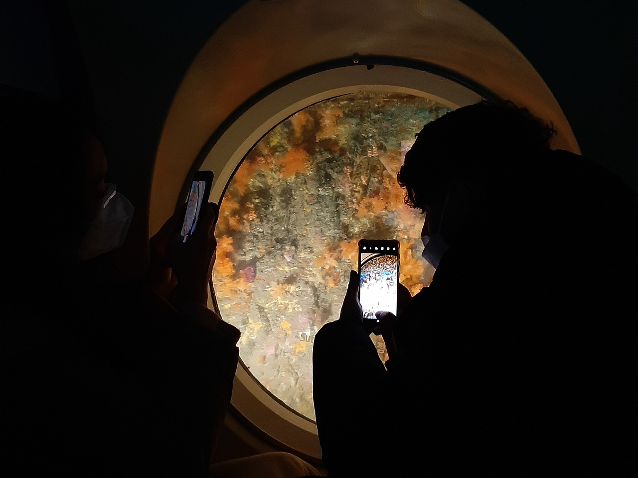 핸드폰_(연주) (33).jpg