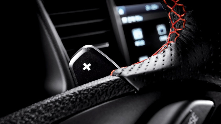 manual-transmission-driving (5).jpg