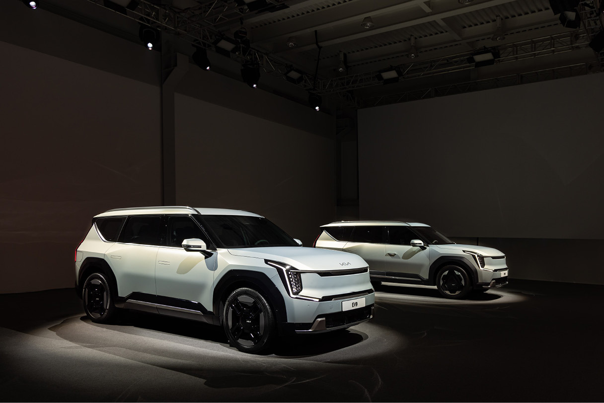kia-ev9-wp-10.jpg