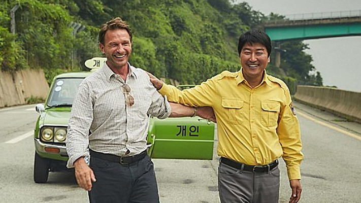 taxi-driver-hidden-savior (6).jpg