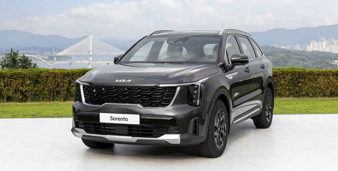 2023-kia-sorento-pm-interview15.jpg