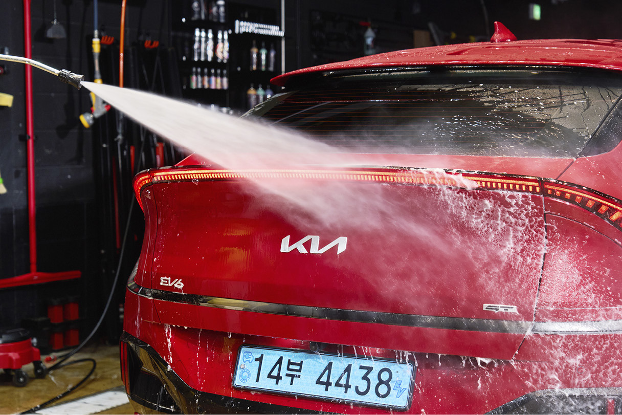 AUTO DETAILING_09.jpg