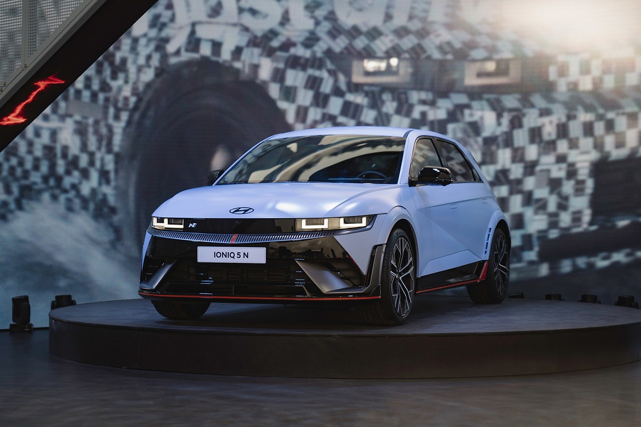 2023-hyundai-ionqi5n5.jpg
