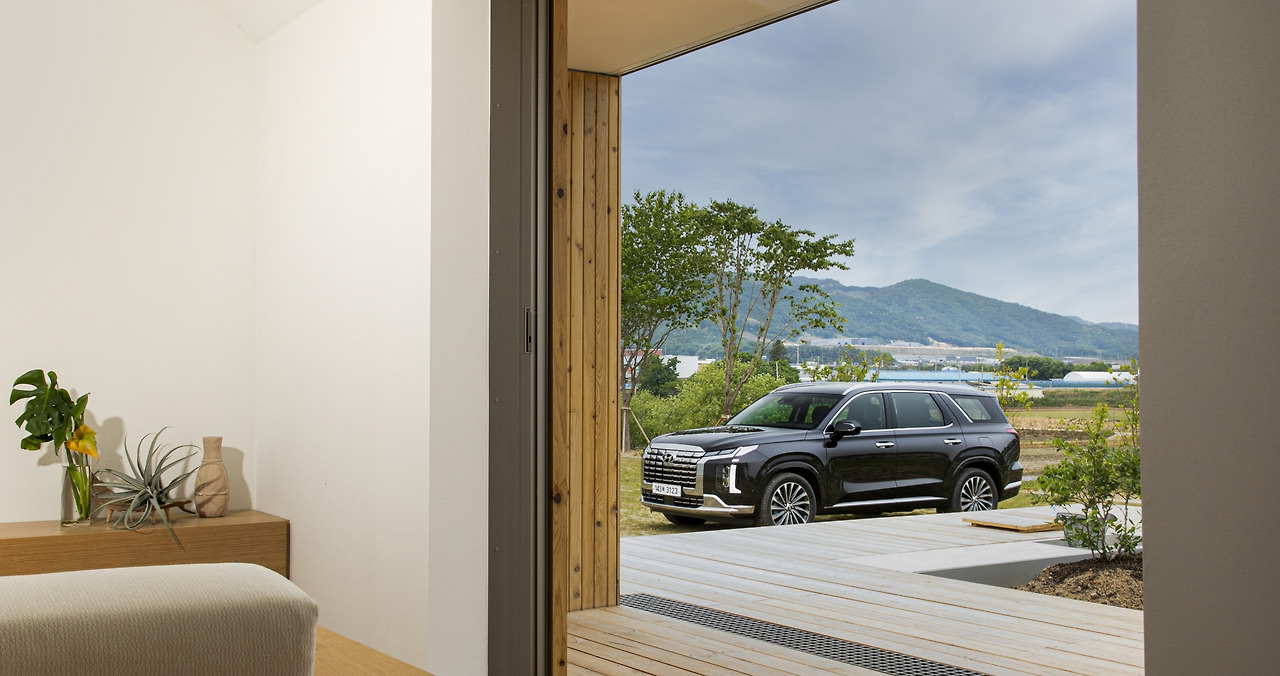 2022-hyundai-palisade-lifestyle-driving1.jpg