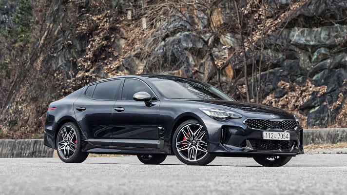 kia-stinger-photo02.jpg