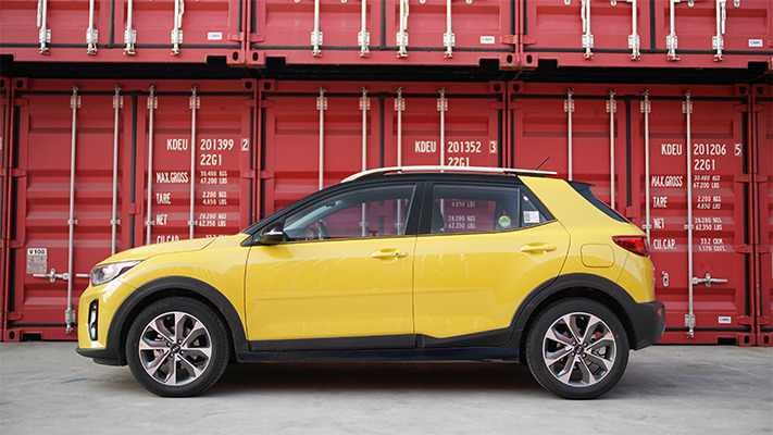 kia-stonic-impression (2).jpg