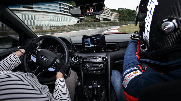 veloster-n-circuit-driving-checklist17.jpg