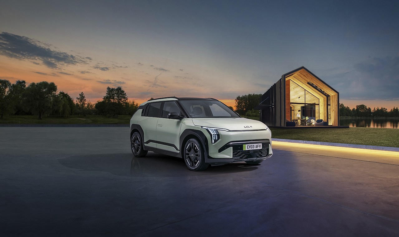 2024-kia-ev3-drive-usp1.jpg
