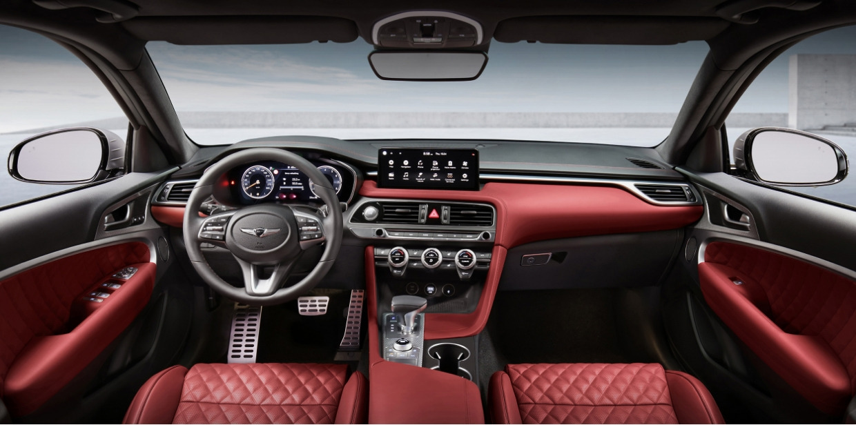 2022-genesis-g70-sb-drive8.jpg