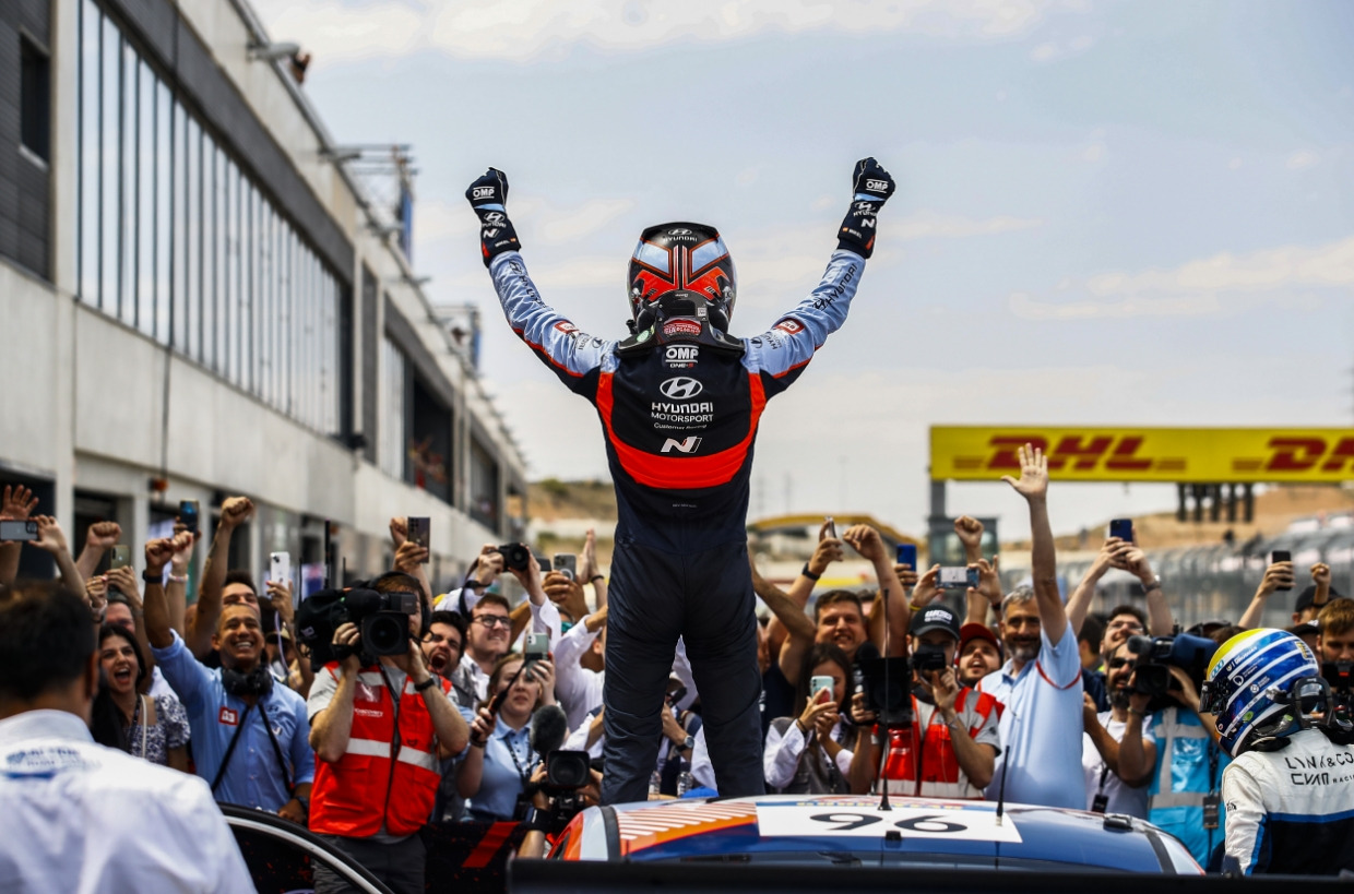 WTCR-2022-Review14.jpg
