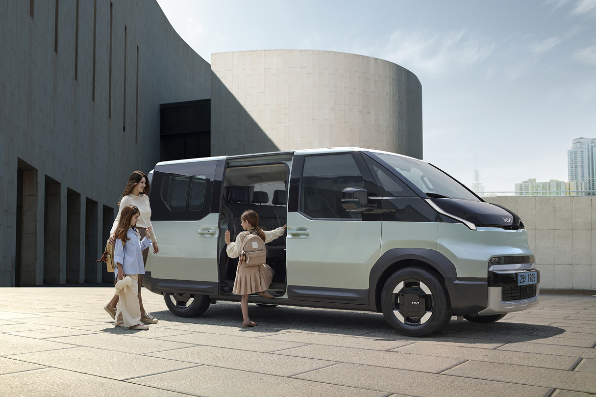 2025-kia-pv5-lineup2.jpg