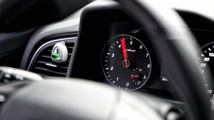 manual-transmission-driving (4).jpg