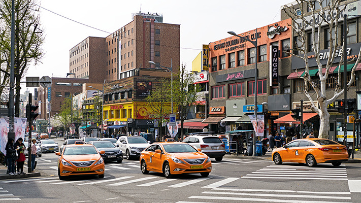 taxi-driver-hidden-savior (8).jpg