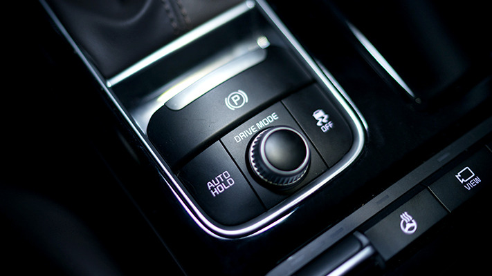 hyundai-personalization-driving-sportscar (3).jpg