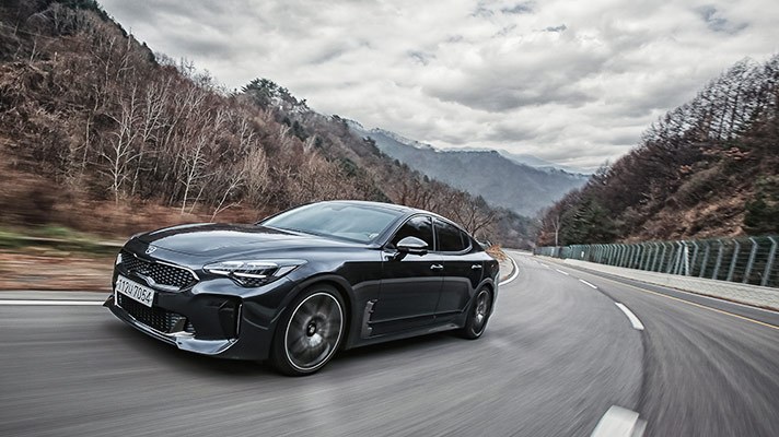 kia-stinger-photo06.jpg