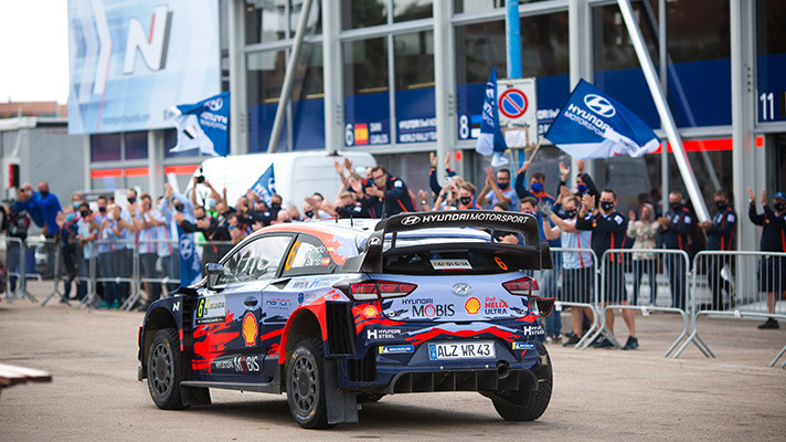 hyundai-wrc-one-year13.jpg