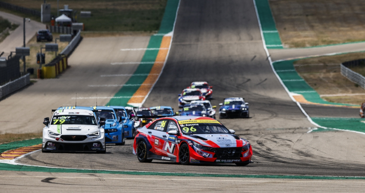 WTCR-2022-Review01.jpg