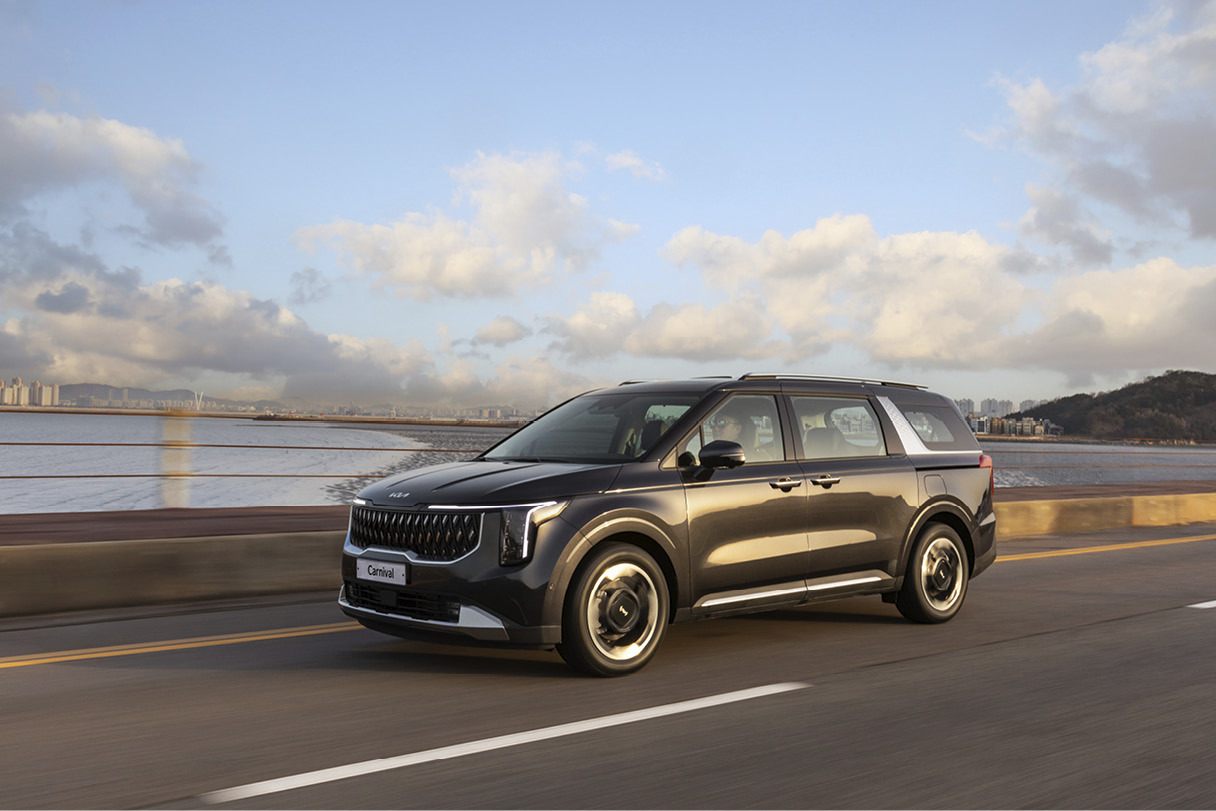 2023-kia-carnival-drive10.jpg
