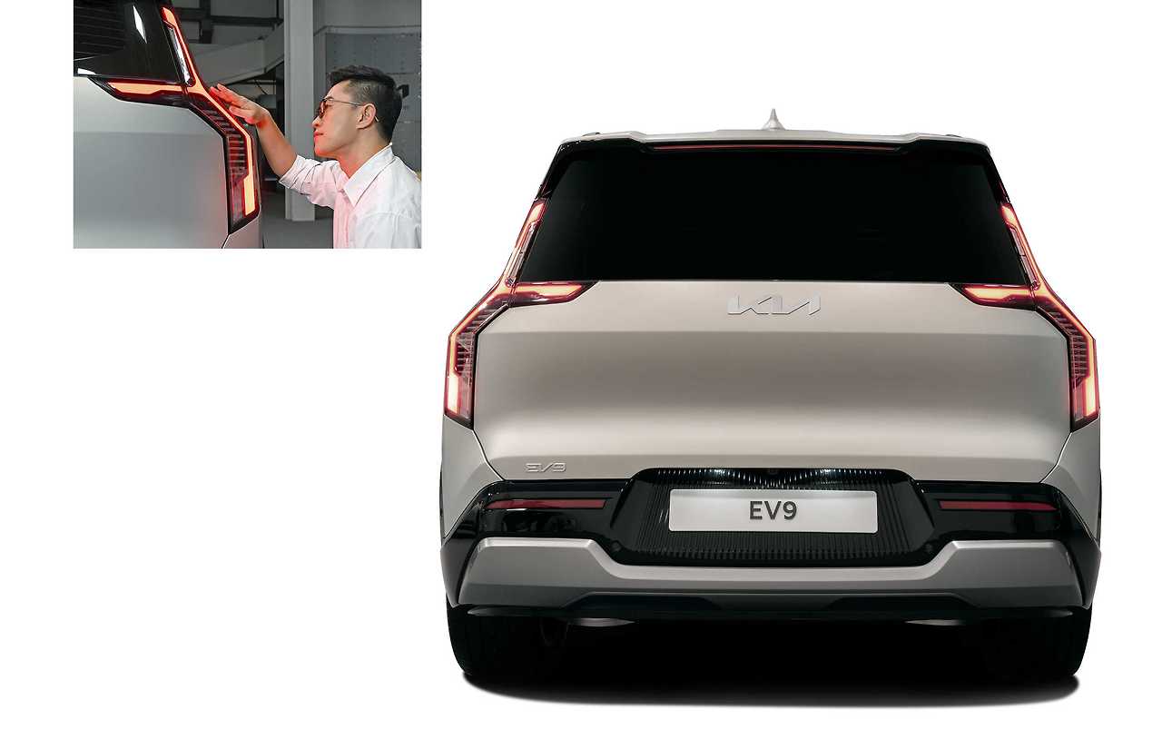 2023-kia-ev9-ex-designer-interview8.jpg