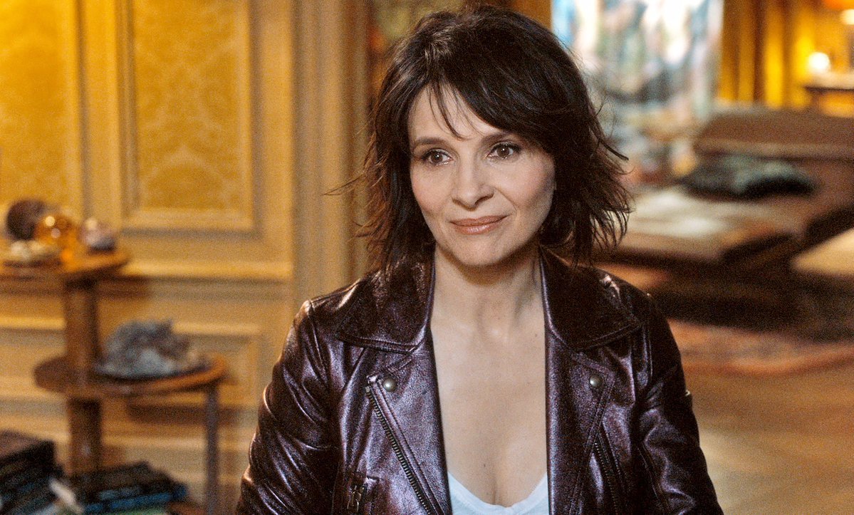 Bright-Sunshine-In-Juliette-Binoche.jpg