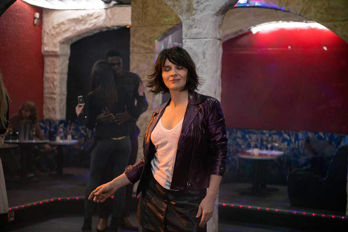 Un-beau-soleil-interieur-de-Claire-Denis-photo-Let-The-Sunshine-In-Juliette-Binoche.jpg