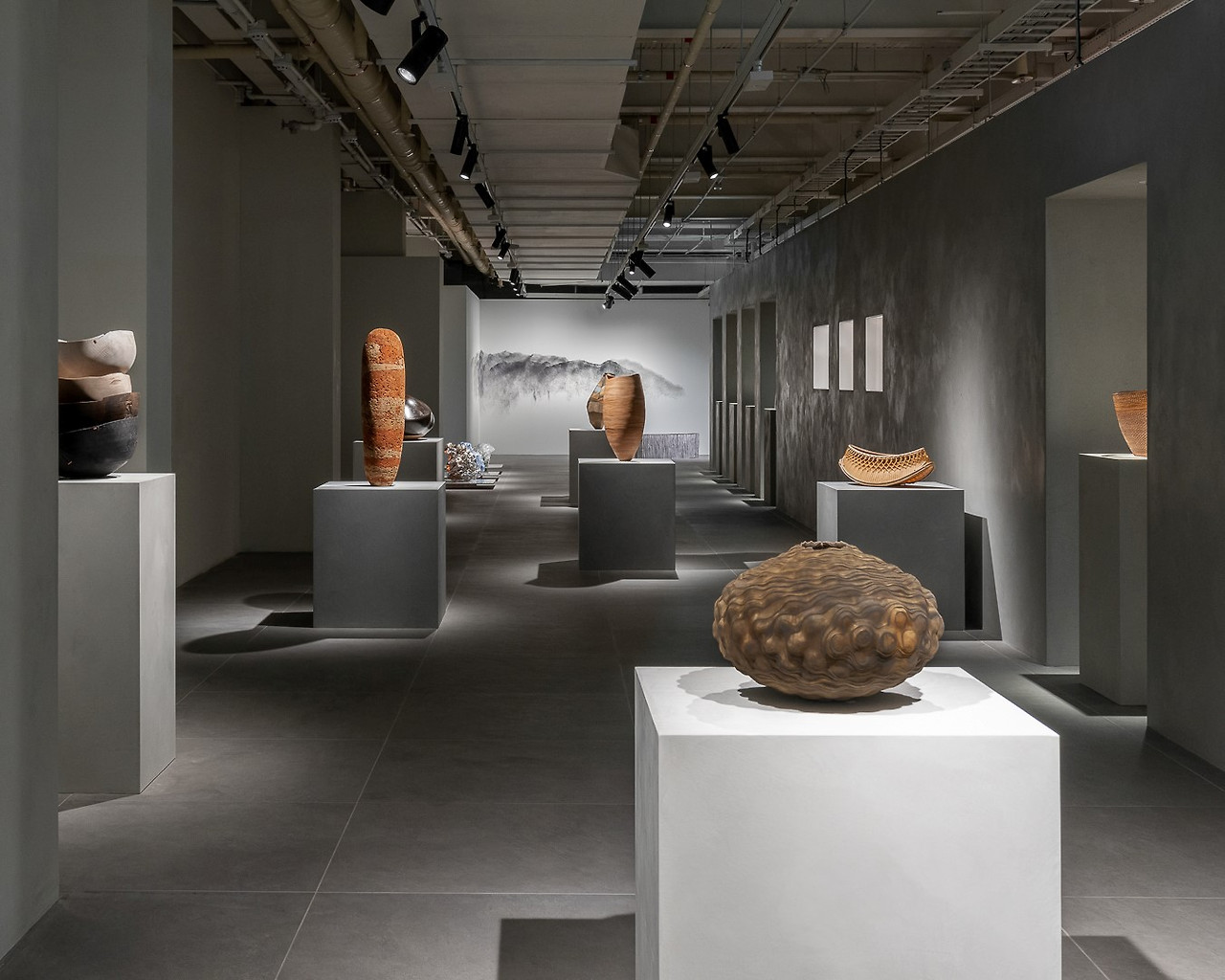 LOEWE_foundation_craft_prize_2022_exhibition.jpg