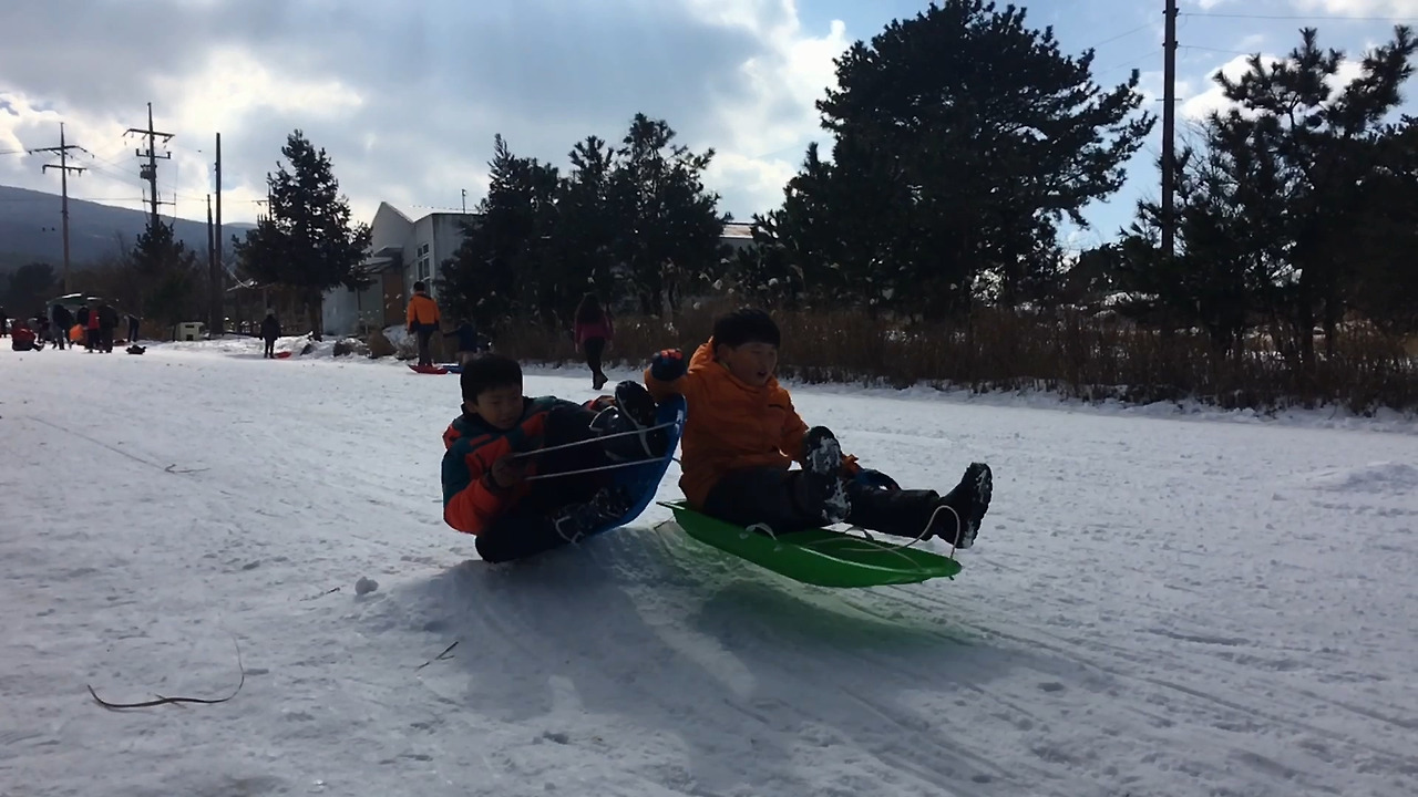 동영상 2017. 2. 12. 오후 5 45 05.mov_20170213_163502.093.jpg