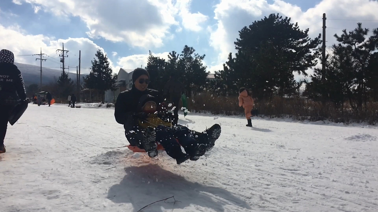 동영상 2017. 2. 12. 오후 5 45 05.mov_20170213_163435.795.jpg