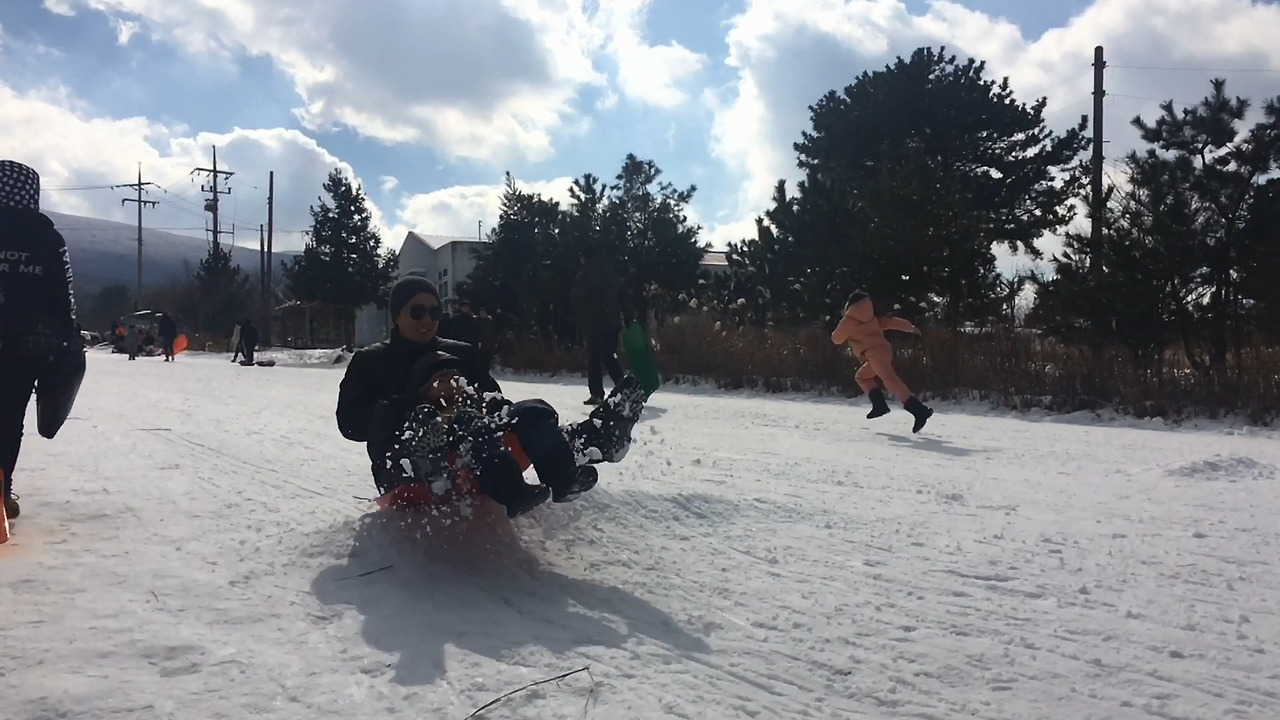 동영상 2017. 2. 12. 오후 5 45 05.mov_20170213_163433.527.jpg