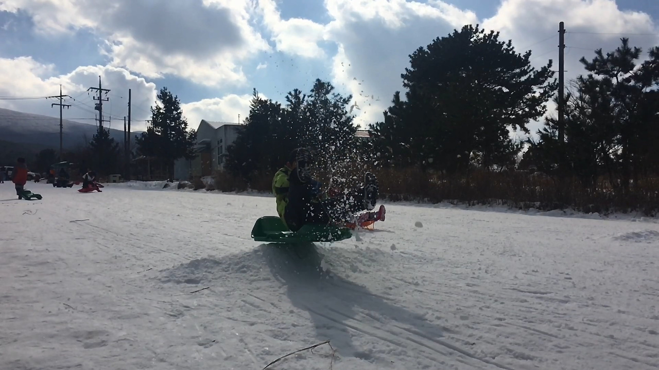 동영상 2017. 2. 12. 오후 5 45 05.mov_20170213_163449.921.jpg