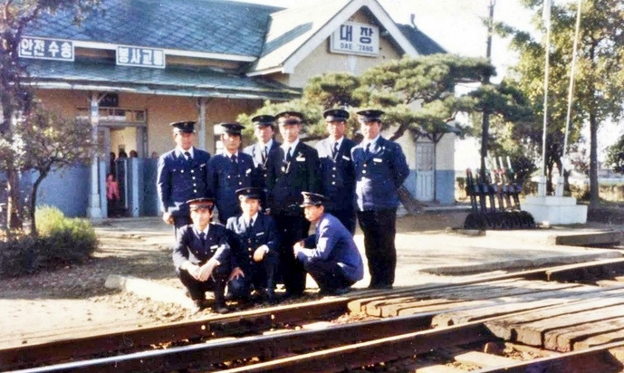 춘포역 대장역.jpg