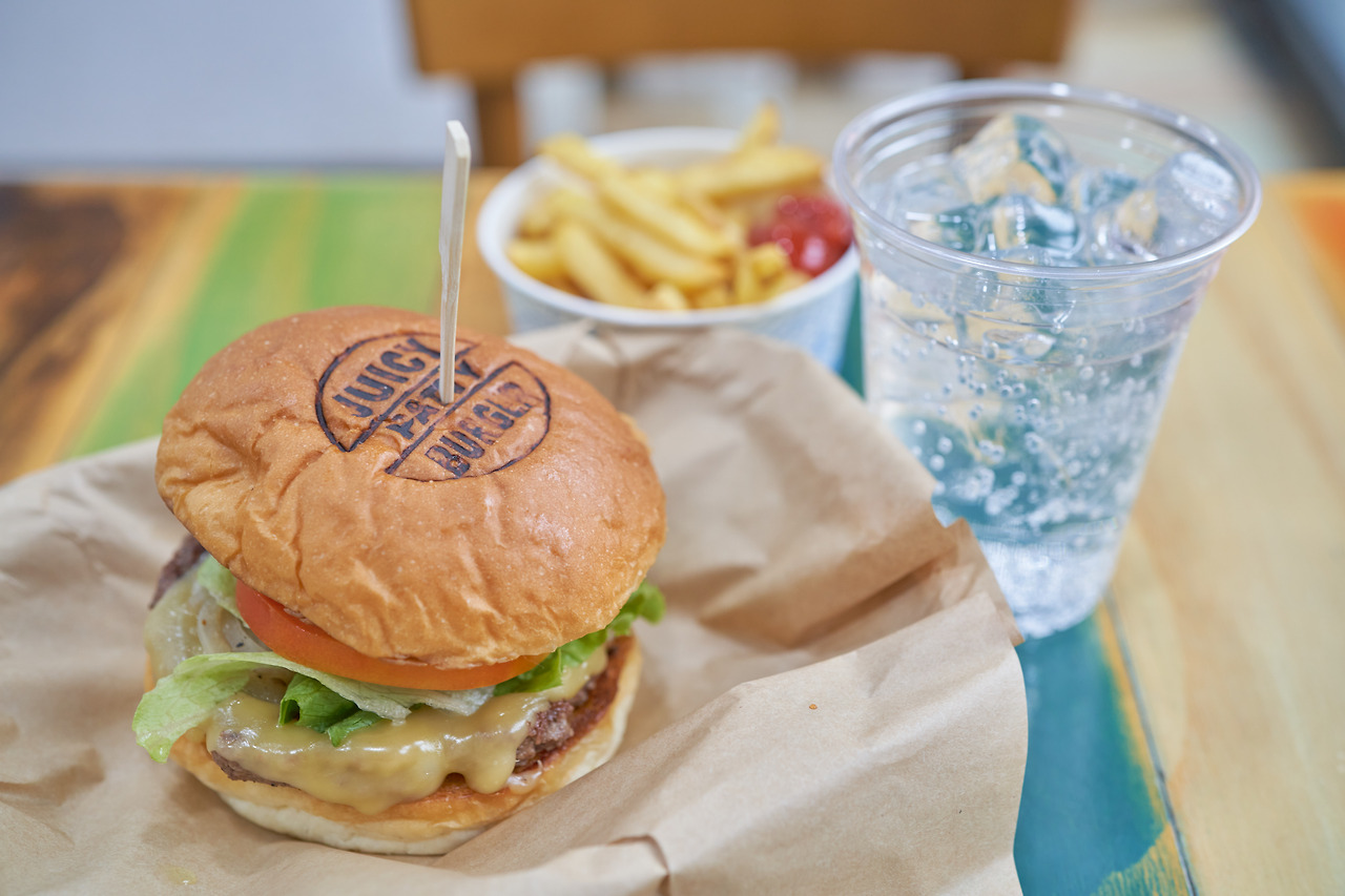 쥬시버거.jpg