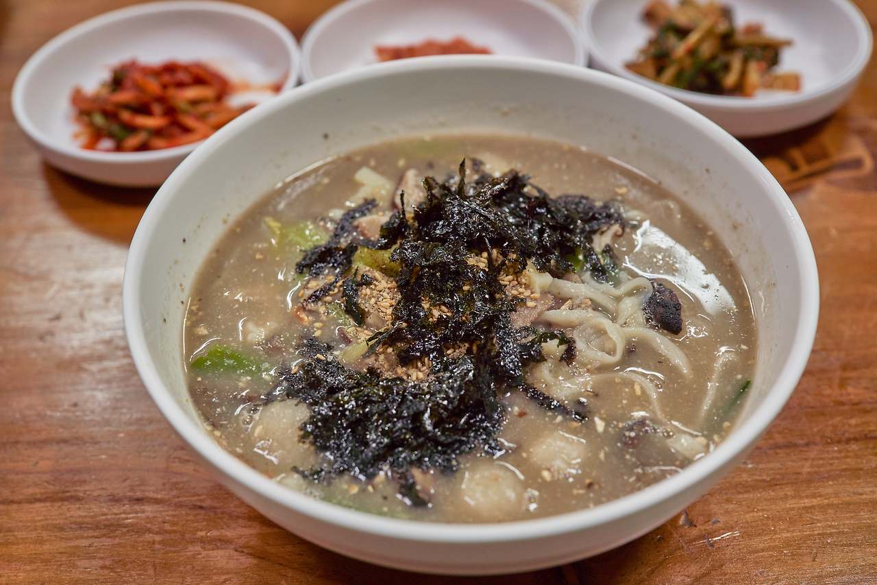 송미칼국수 2.jpg