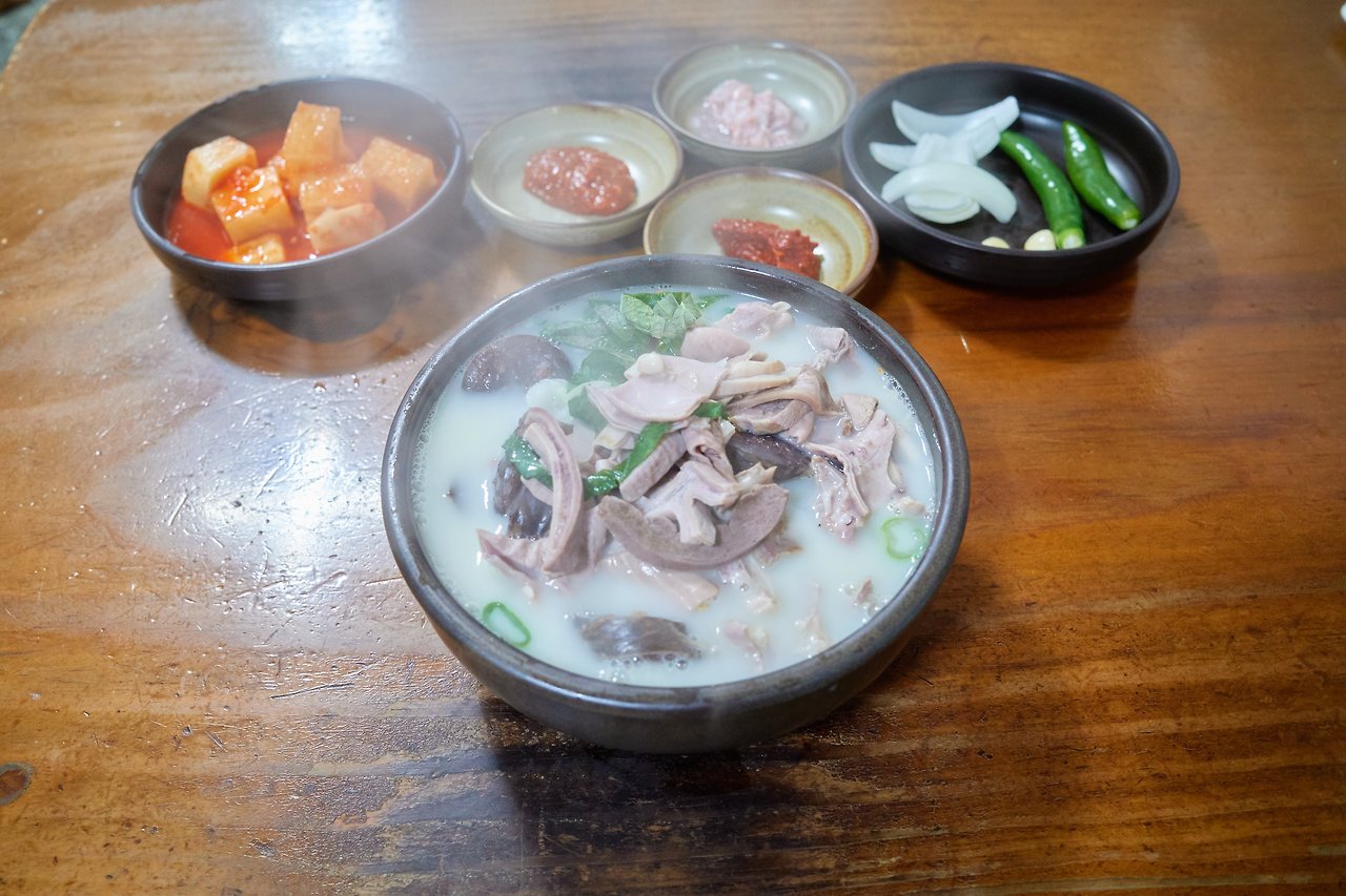 충남식당 순댓국 1.jpg