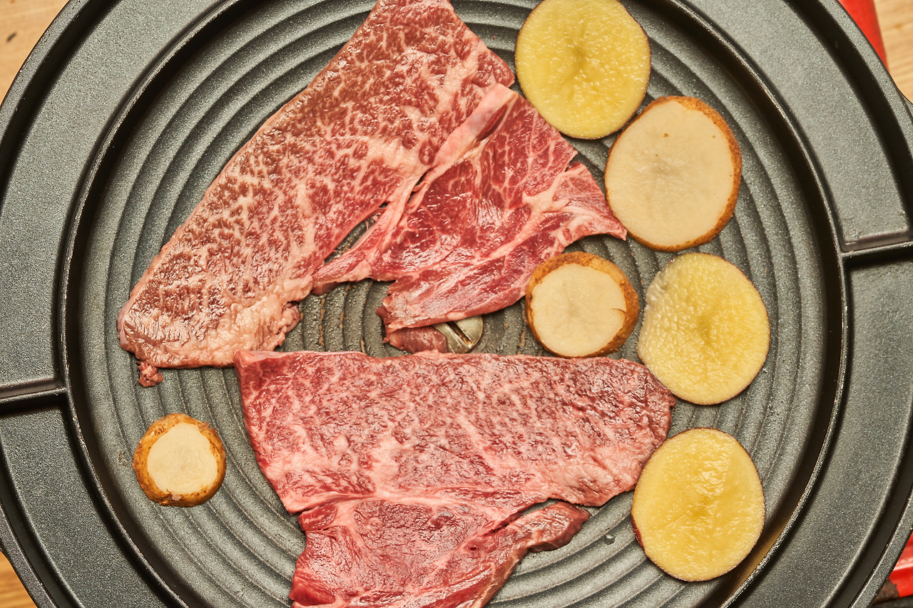 칡소_감자구이 1.jpg