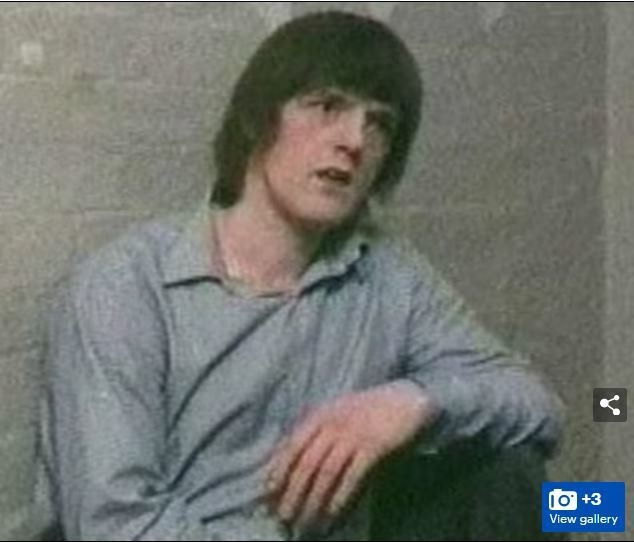 로버트 존 모즐리.jpg