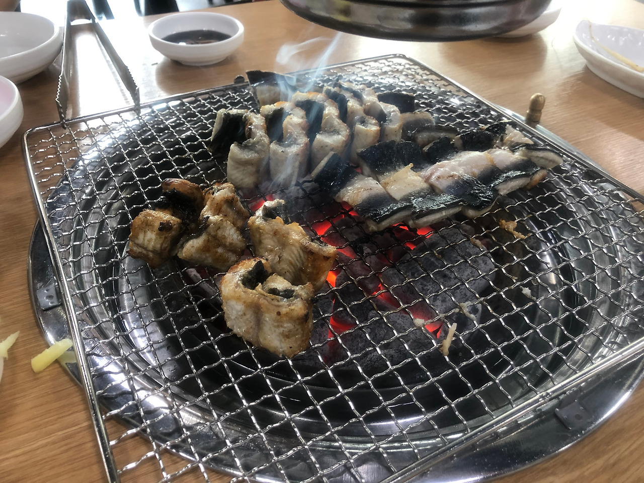 먹는 일 (食事)