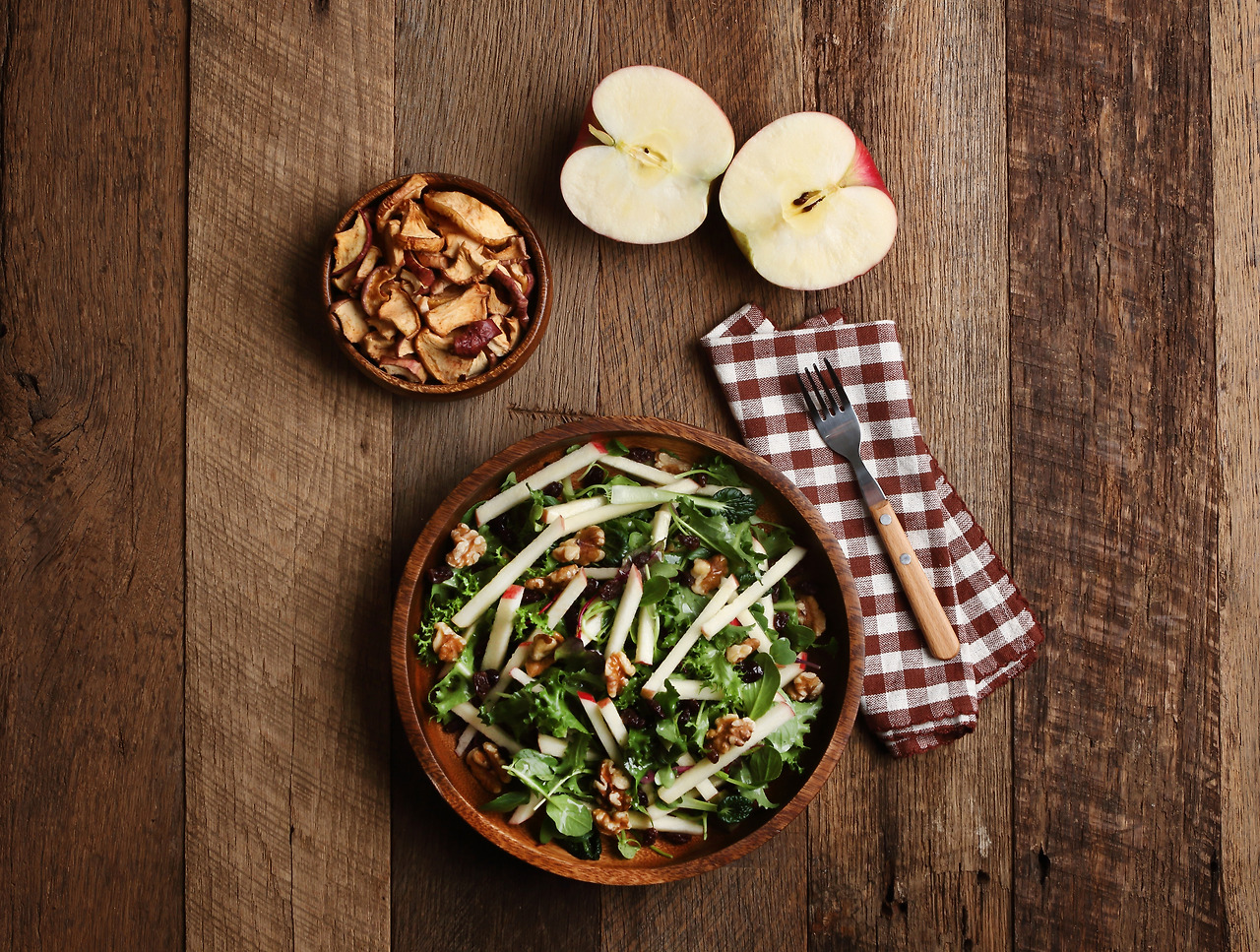 aT_아그라푸드_0512_사과샐러드_aT 한국농수산식품유통공사.jpg