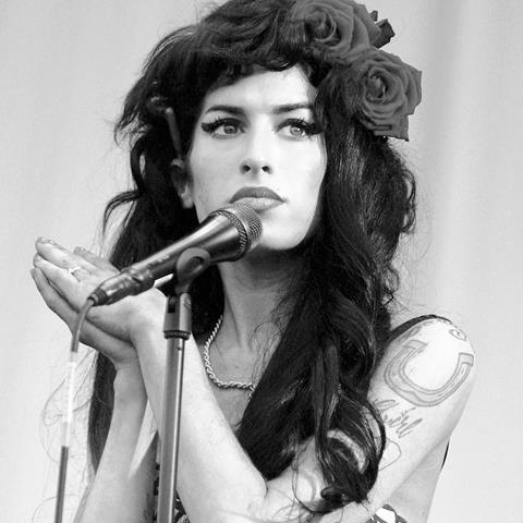 amy-winehouse-amyw001mmaw.jpg