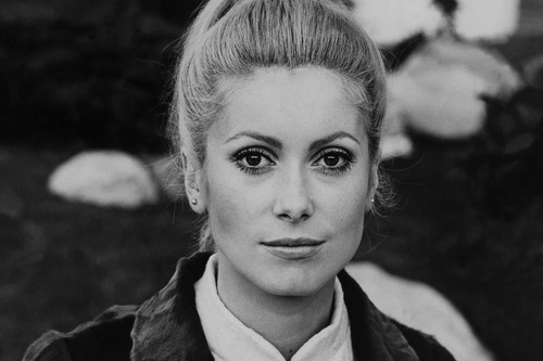 deneuve-UNRX_o_tn.jpg