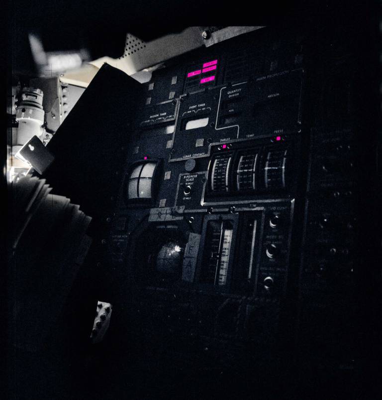 아폴로13호 아폴로계획 우주여행 달탐사 감동실화 사회지식연구소 (29).jpg