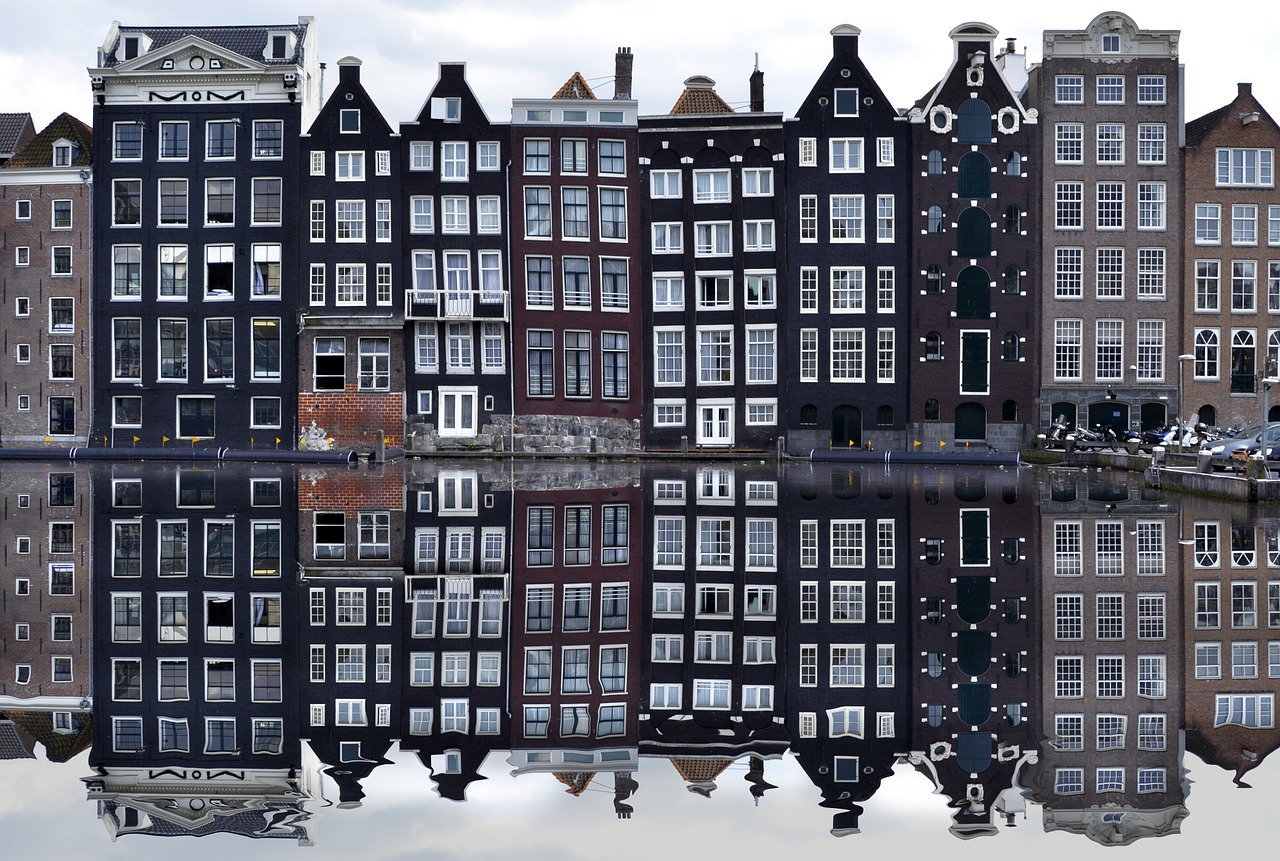 amsterdam-988047_1280.jpg