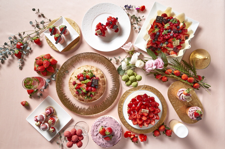 [보도자료 첨부사진#2] 워커힐, 2019 ‘베리베리 스트로베리 (Very Berry Strawberry)’ 실시.jpg