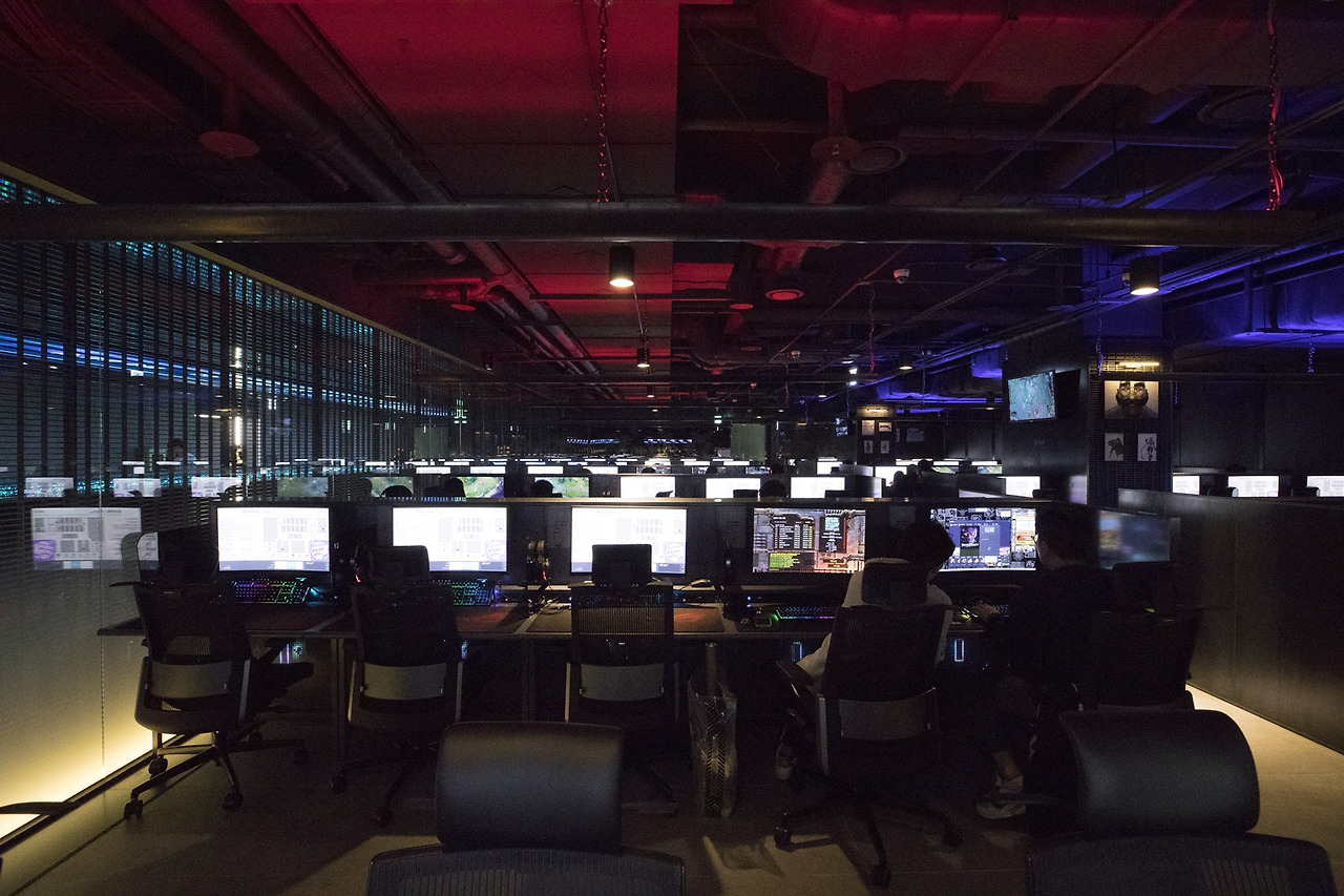 02 피씨방 181002J1Y01mo.jpg