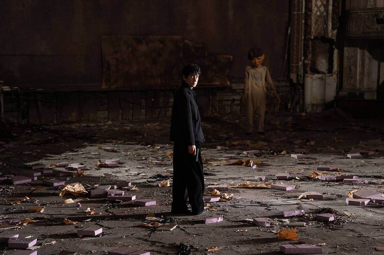 디어 스트레인자 02.jpg