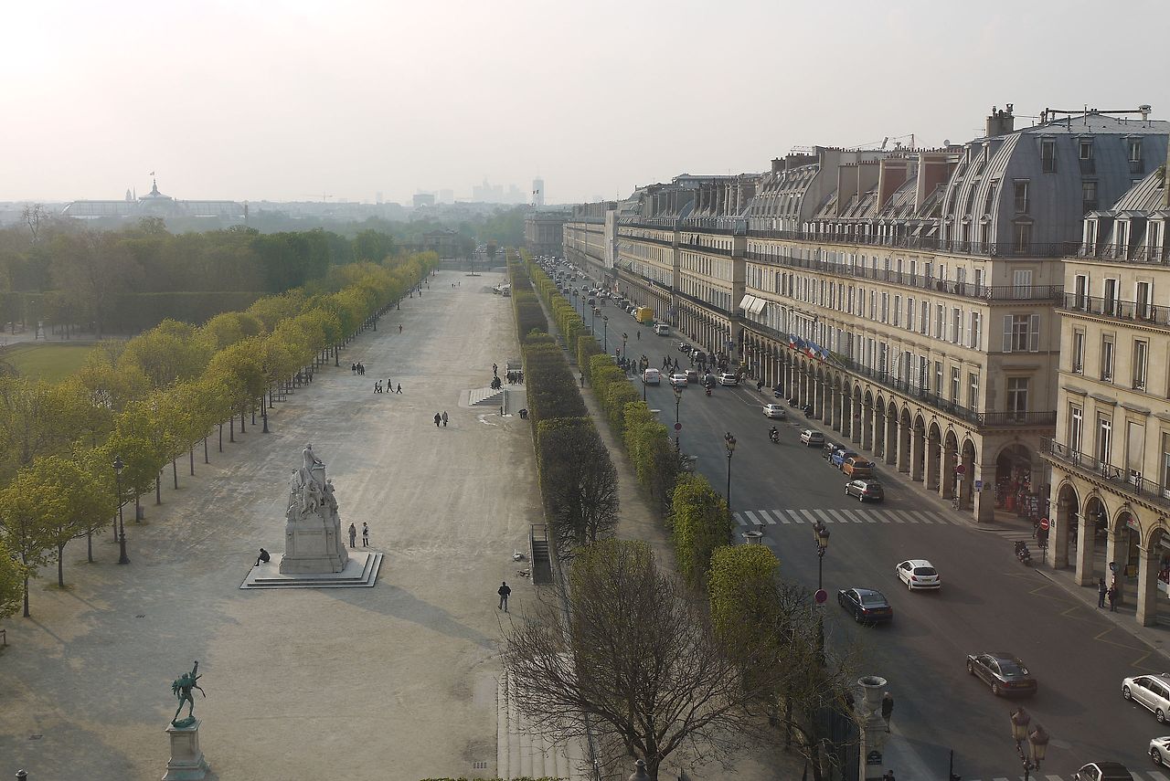 Tuileries_Rivoli.jpg