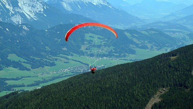3jg6os7o_paragliding-generic_625x300_18_May_19.jpg