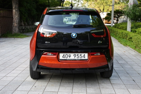 BMW i3-3.jpg