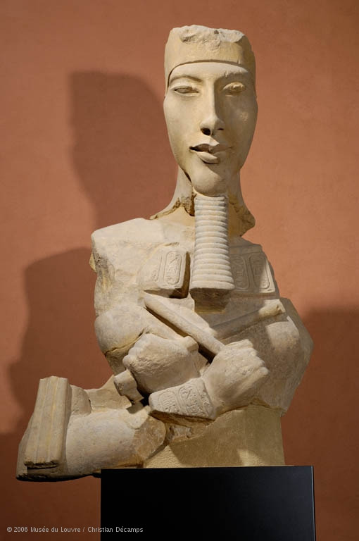 004 그림 2 아멘호테프 4세 louvre-roi-amenophis-akhenaton.jpg